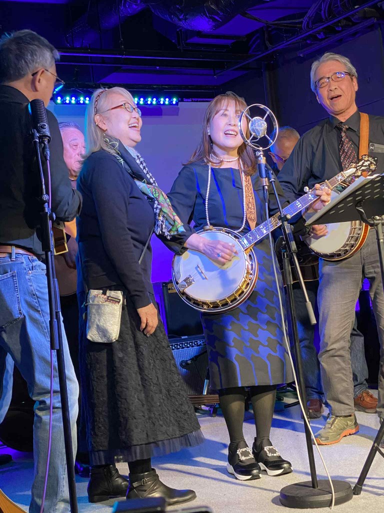 2  f7eafd8d-361c-49c4-a6ce-536f7daf57d9