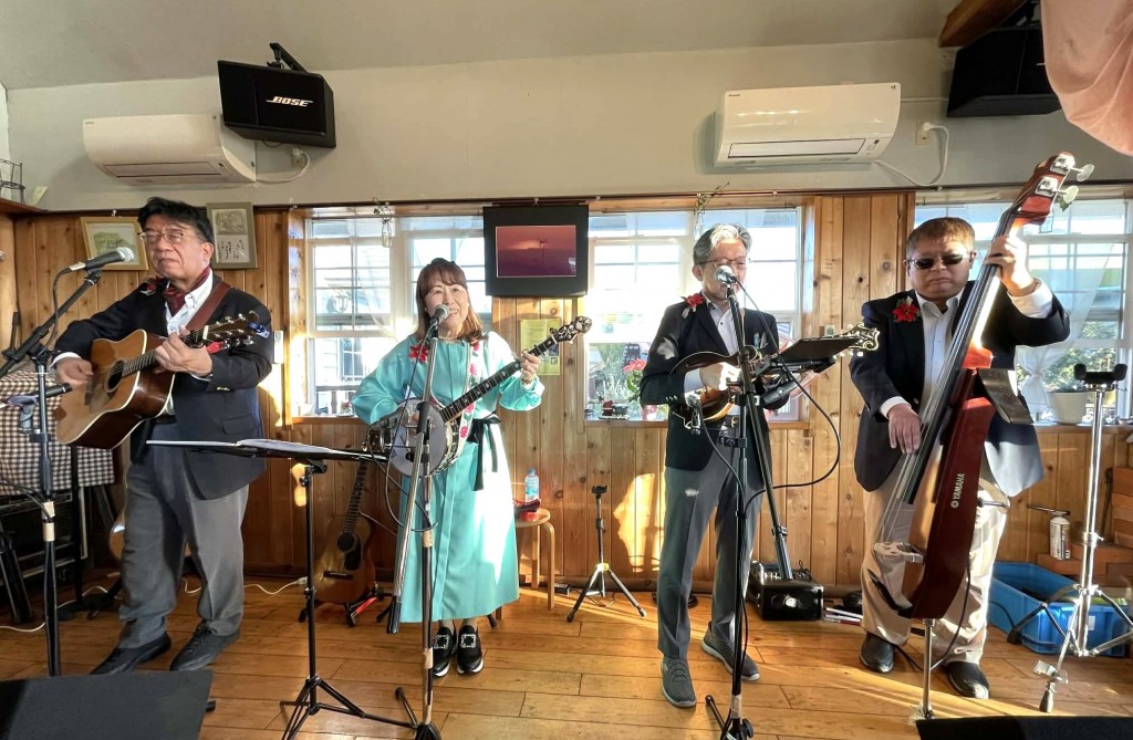 7 1258f067-4324-4f55-899c-bd65e60b1447