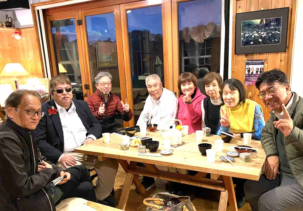 9 e35b56ad-3963-4547-b92b-e192eb86ca8d