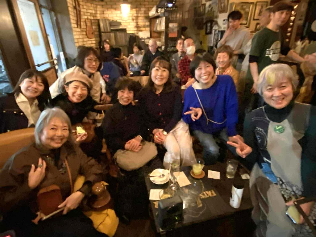 8  fb323691-402e-497f-89a1-10a25b8262f7