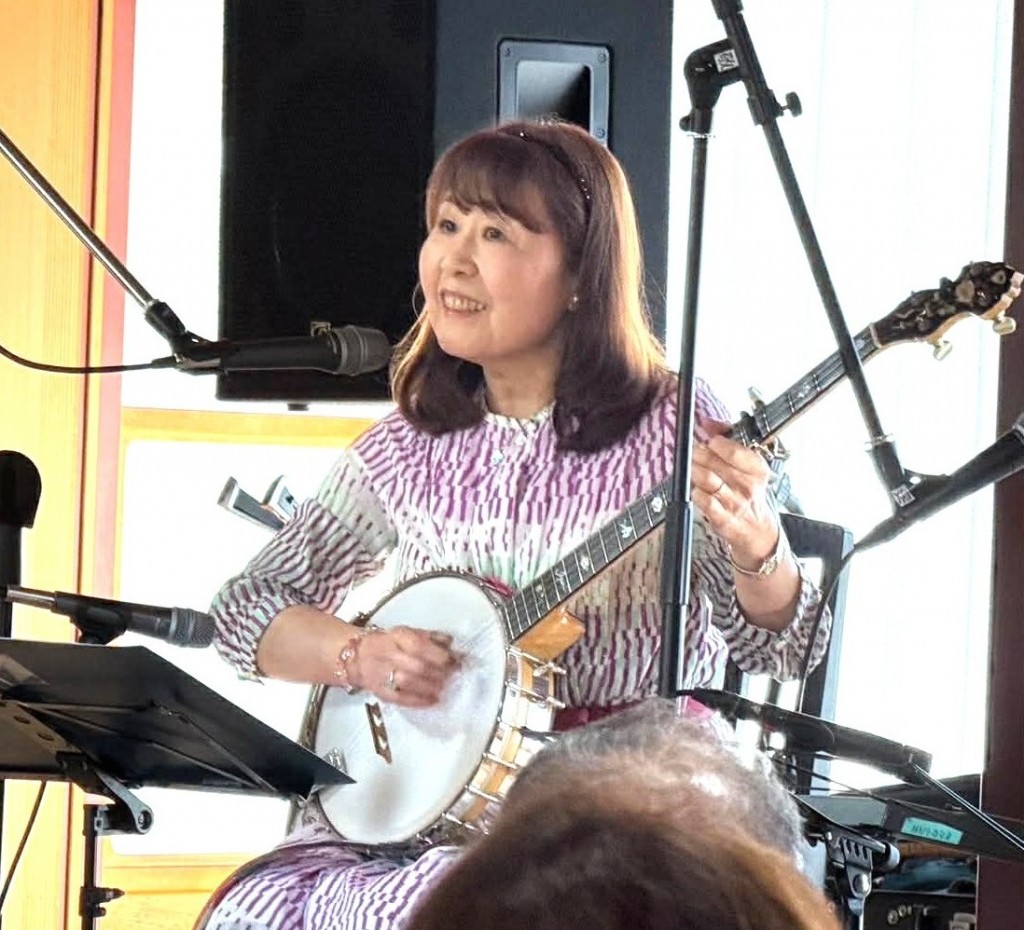 10 9c0da5a2-e63b-4570-b421-74081798d3ea