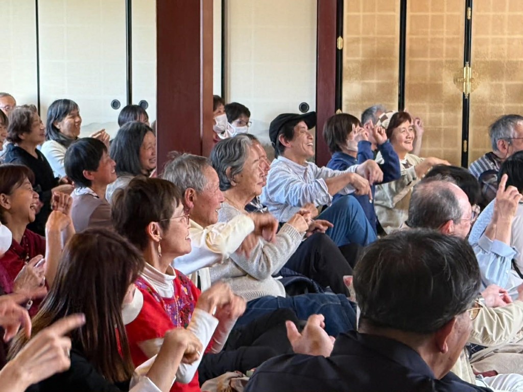 5 90b7403a-1a24-4747-844b-5f025eb25323